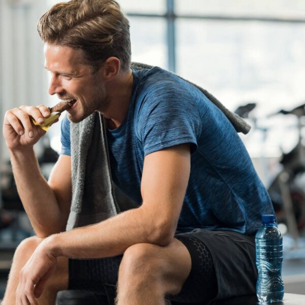 Qué comer después de entrenar para recuperarte mejor y ganar músculo